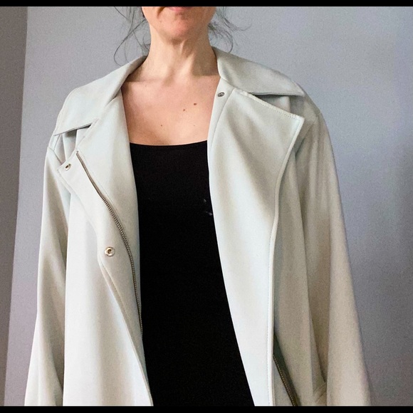 7 for All Mankind Trench Coat | pale silver / blue | silver hardware - Picture 1 of 5